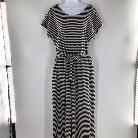 Old Navy Striped Jumpsuit w/ Open back NWOT - Picture 3 of 8